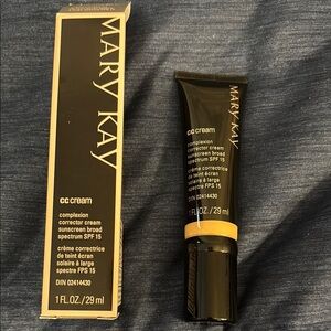 Mary Kay CC Cream SPF 15 - Medium to Deep Expires 12/27